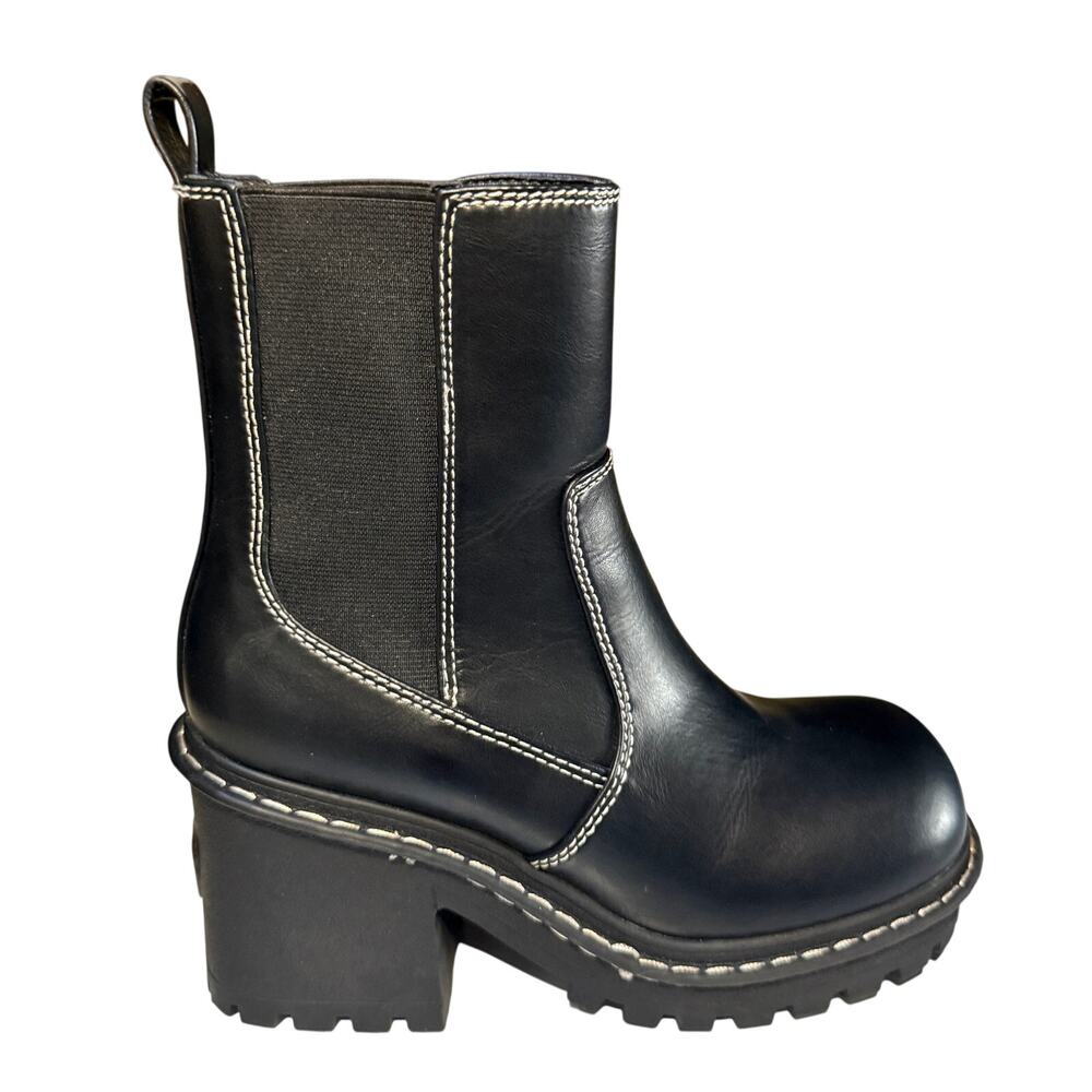 dELiA*s by Dolls Kill Born To Explore Black Chunky Platform Chelsea Boots Sz 7